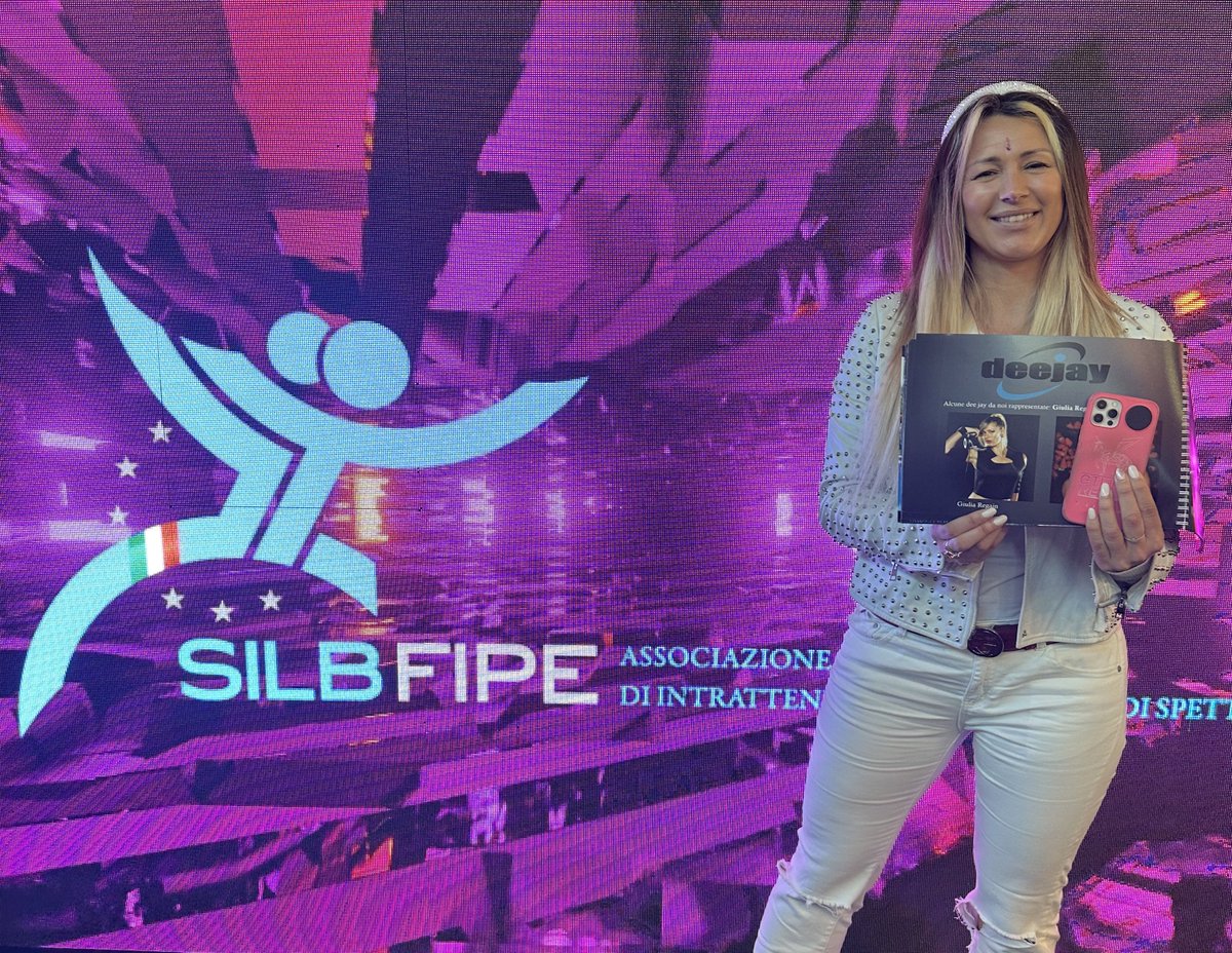 DjGiuliaRegain's tweet photo. Grazie @Silb_Fipe 🙏🏻👸🏼🎧
https://t.co/5KTleuOc3n
Organizzazione leader del settore dell'intrattenimento serale e notturno, SILB-Fipe propone ai suoi associati news, servizi legali e consulenze.
@MIR_Technology 📍 Fiera di Rimini
#SILB https://t.co/xqqmHzaKcZ