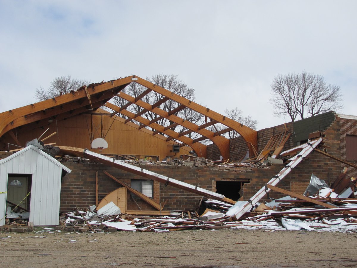 CrawfordCAT's tweet photo. Our hearts are with those who have been impacted by the severe weather across the Midwest and Southeast. Crawford adjusters stand at the ready, prepared to respond to the needs of policyholders and our clients. #RESTORE https://t.co/f0E3nvFRwV