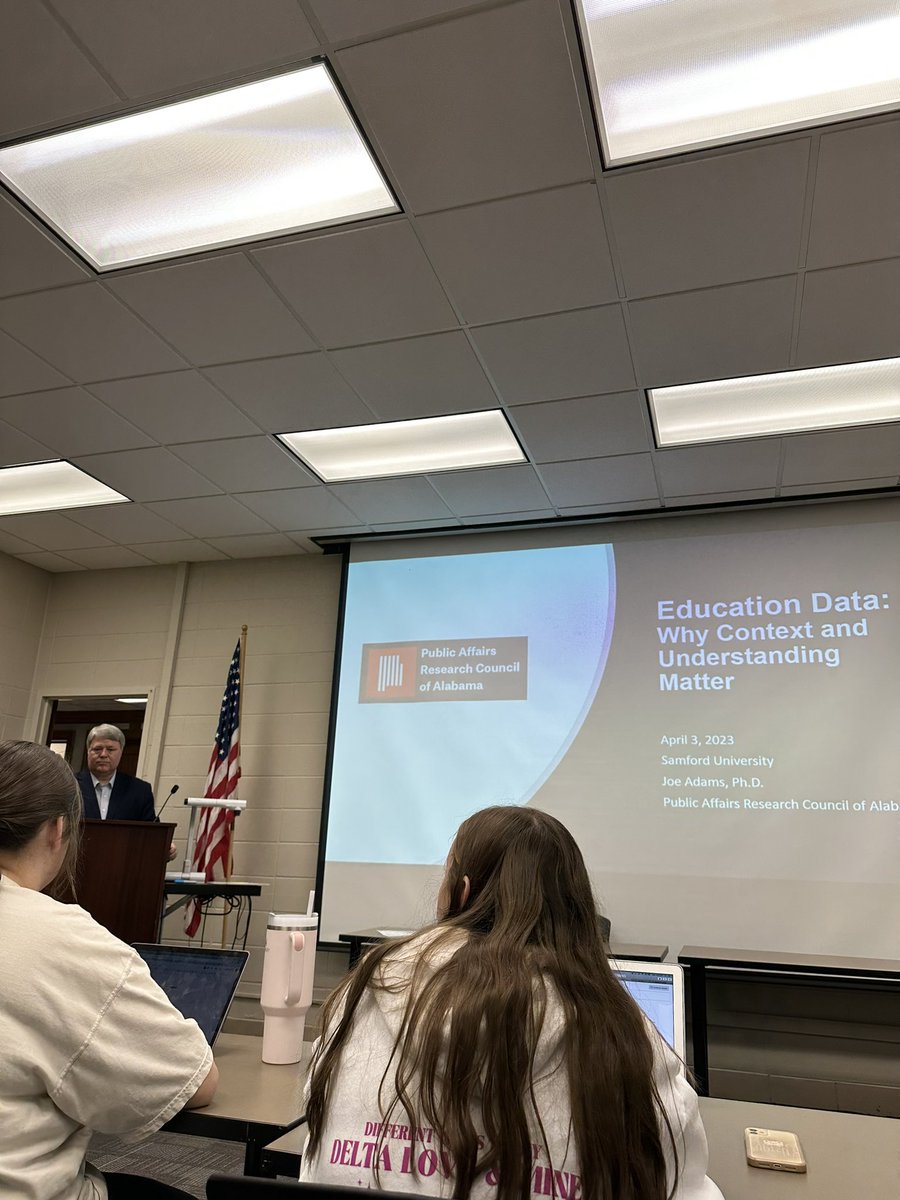 Lindsey Brewer tweet media