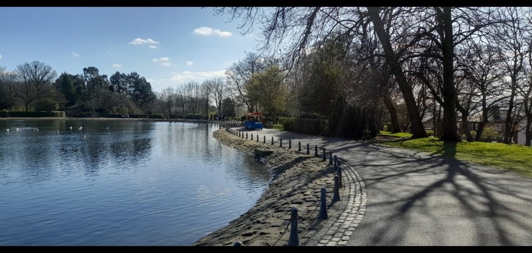 Patients on Cragside QE  enjoying the lovely weather at Saltwell park ❣️ <a href="/jocrow82/">joann crowder</a> <a href="/Ruru_Alderson/">Ruth</a> <a href="/HollieeClark/">Hollie Clark</a> @davies_trudie <a href="/kateclark1979/">Kate Clark</a> <a href="/dementiaservic3/">dementia services QE/Admiral Nurses</a> <a href="/vickilou2012/">Vicki Mayes</a> <a href="/starwards/">Star Wards</a> <a href="/DementiaUK/">Dementia UK</a>