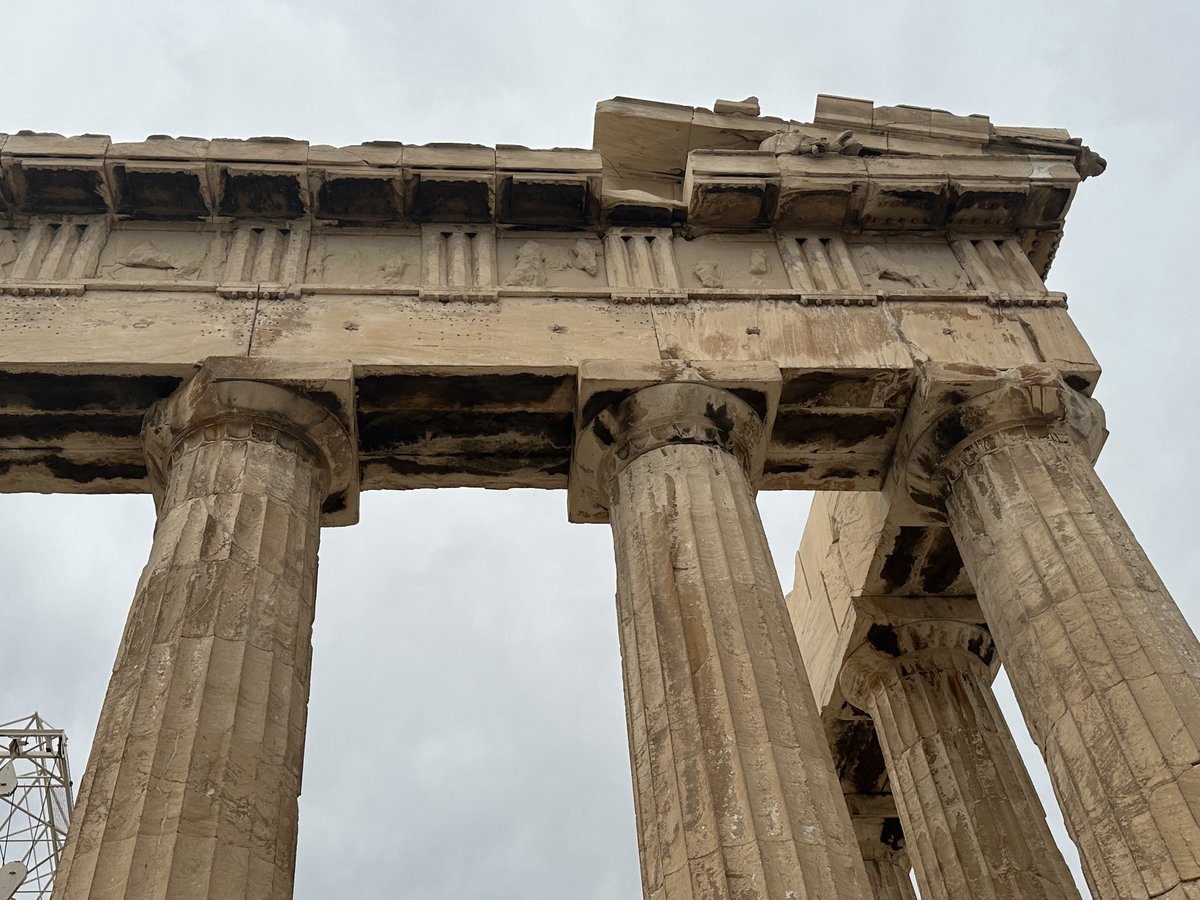 ENortonHistory's tweet photo. Greece’s stunning Parthenon, atop the Acropolis in Athens. Dedicated to Athena it was the largest Doric temple ever completed in Greece. Completed in time for the Great Panathenaic Festival of 438 BCE.
#parthenon #athensparthenon #parthenontemple #athens #ancientgreeks https://t.co/wf9EnmIDAw