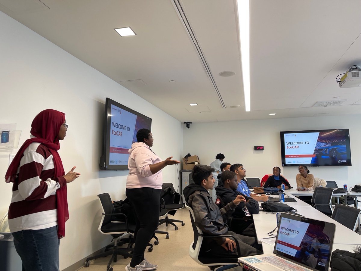 MacEngEcoCAR's tweet photo. A few weeks ago, #McMasterEcoCAR had the opportunity to speak at an event hosted by Venture Academy and Rise In STEM, where we got to talk with Black middle and high school students about the variety of automotive careers, the EcoCAR Challenge, and our goals! #EVChallenge #maceng https://t.co/herbjorVzx