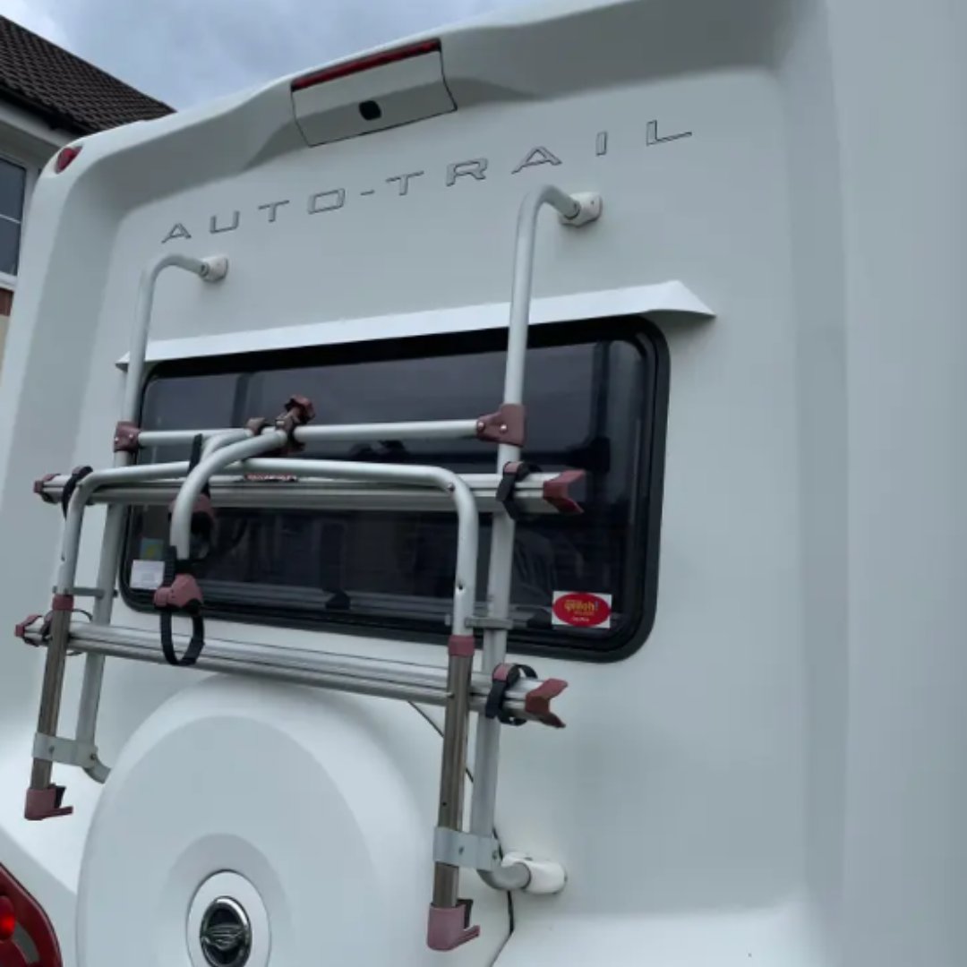 WindowKanopy's tweet image. Thanks for the review Hywel! 🙏

"I got in touch with window Kanopy due to an issue with a seal leaking on one of the windows on my motorhome. I’ve used the van while it has been raining and it does what it says. The van looks good with them on and I thoroughly recommend!"