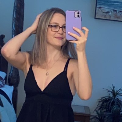 Mrs_Chessher's tweet photo. #NewProfilePic https://t.co/IPUs41bWEE