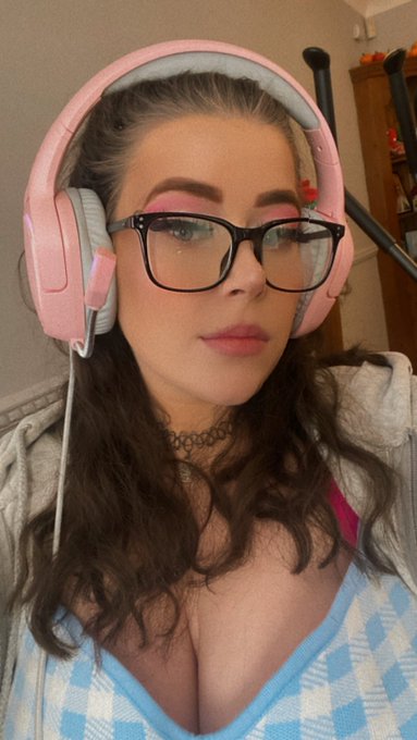 ameliaskye98