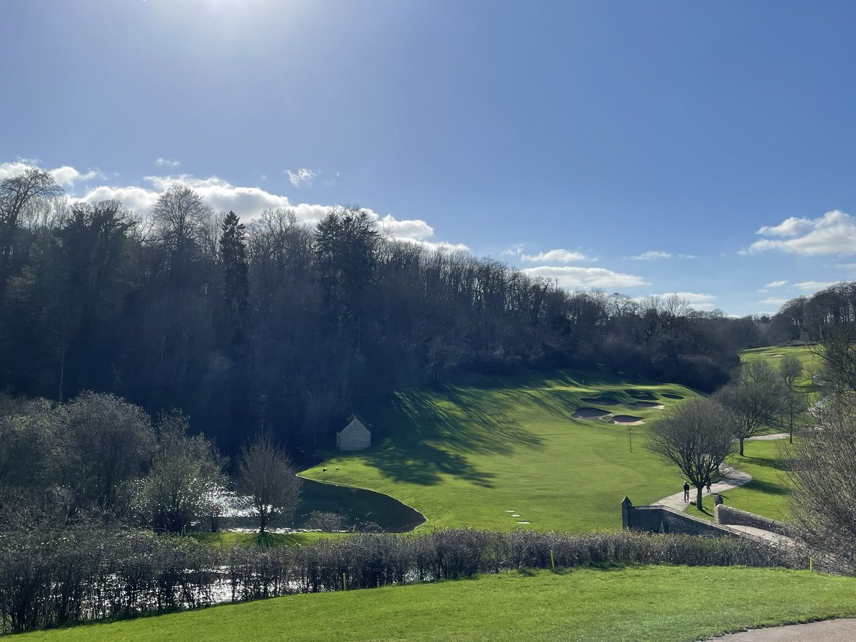 GolfloverUK's tweet photo. Masters giveaway 👌

Draw to be made 9pm Masters Sunday.

Prize 1 - fourball @Manorgolfclub (Mon - Fri)
Prize 2 - two sleeves proV1, marker / divot tool.

To enter:
-Follow this account
-RT this post
-Comment tagging a friend you will take if you win

🤞🏼 good luck https://t.co/khna17xSNy