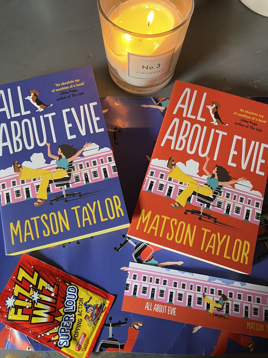 #BookPost 
#AllAboutEvie by <a href="/matson_taylor_/">matson_taylor_</a>! Which is out in paperback now
The biggest thanks to <a href="/ScribnerBooks/">Scribner</a>  for the lovely #Evie goodies which arrived yesterday📚 as they were looked after by my neighbour 📚😄⬇️💖