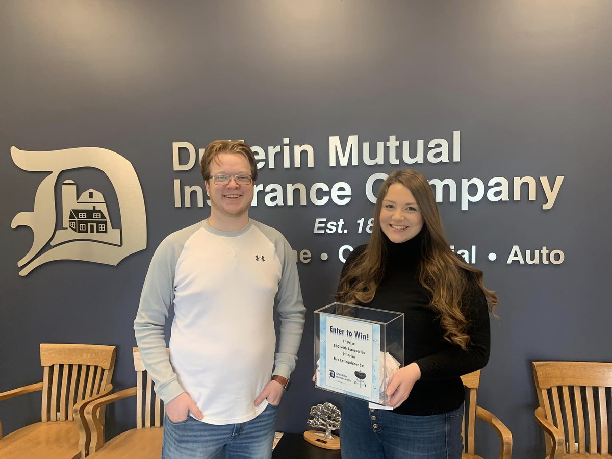 Dufferin_Mutual's tweet photo. A huge thank you to everyone who stopped by our booth at the Orangeville Home &amp; Garden Show this past weekend and entered their name into our draw to win a bbq or a fire extinguisher set!
The Winners are….
The BBQ &amp; BBQ set-  G. Sawyer
Fire Extinguisher set- D. Gill https://t.co/1ZtNemDiHP