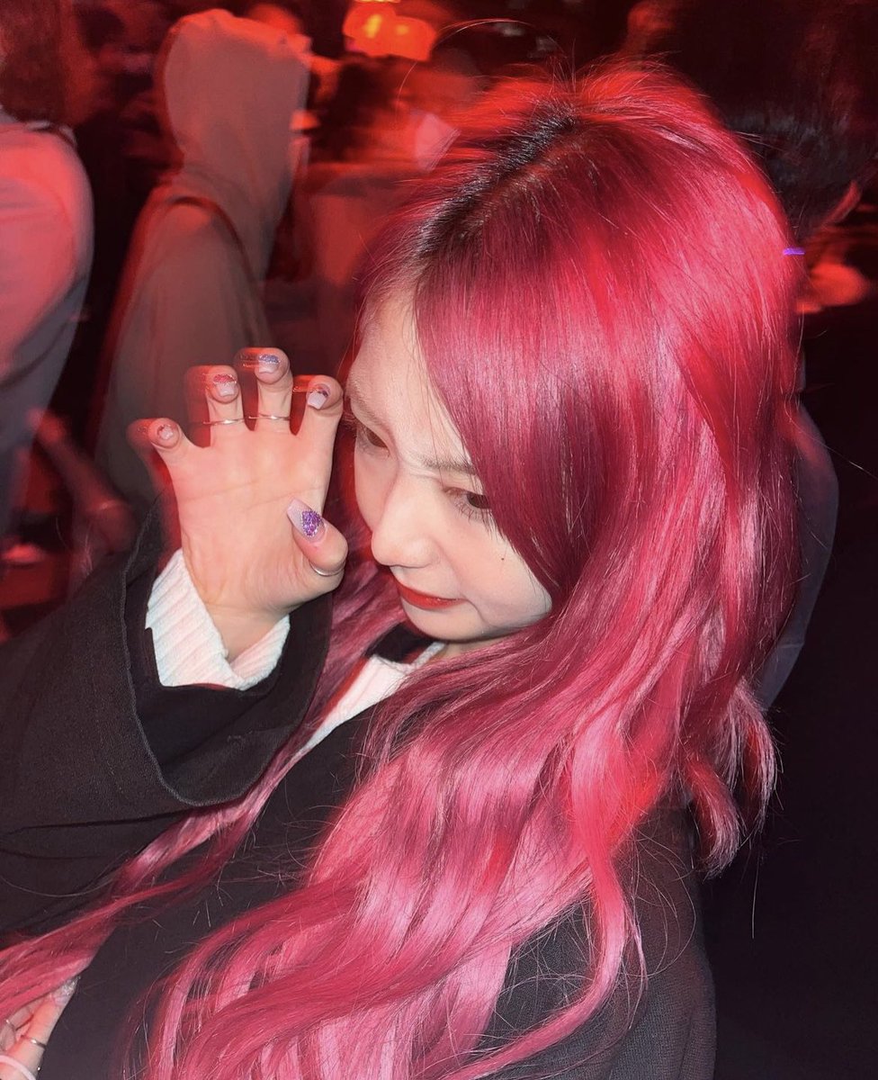 yeojinpics's tweet photo. STOP SHE'S SO CUTE https://t.co/5ckW4Z8yhM