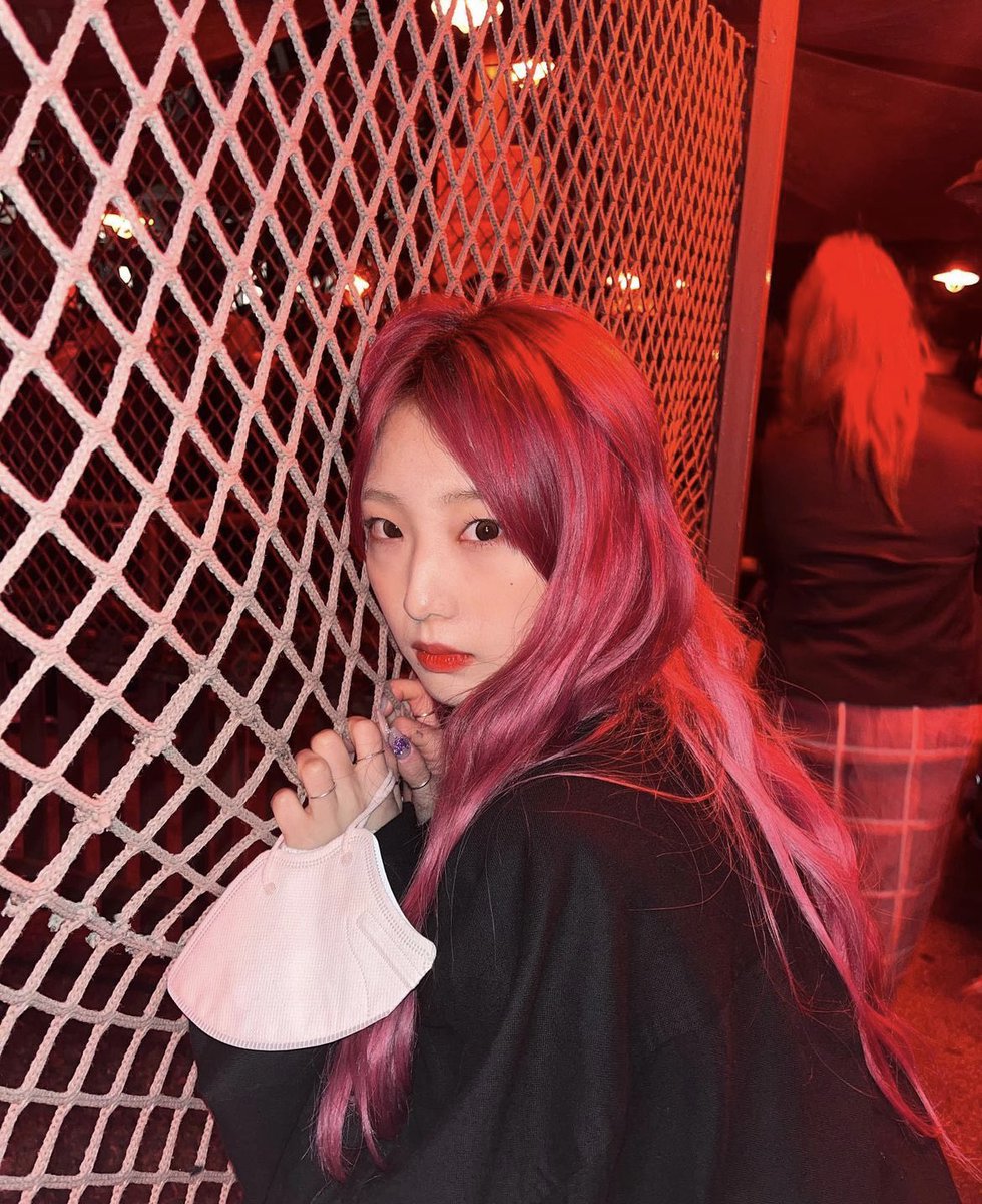 yeojinpics's tweet photo. STOP SHE'S SO CUTE https://t.co/5ckW4Z8yhM