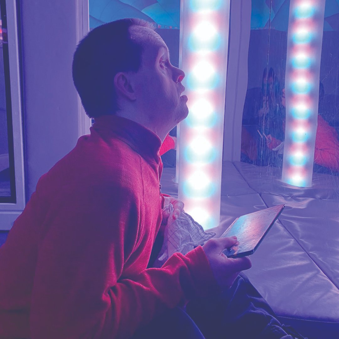 At Red Admiral Court in Gateshead, we have a sensory room for Aaron. 

The room helps to provide calm, focus, and comfort.

#CareHomesUK