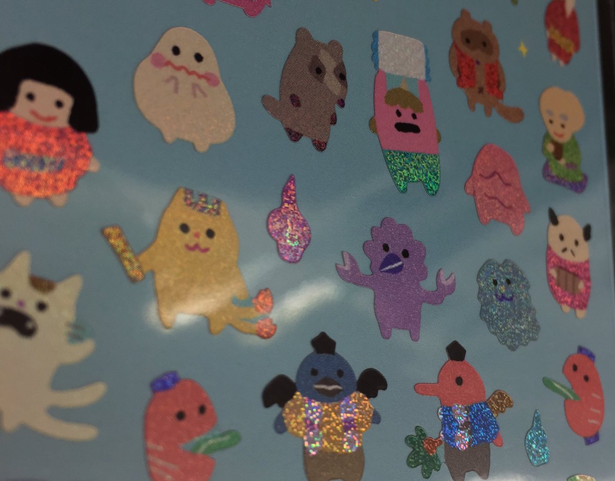こんばんは☁️
新商品アクティブコーポレーション発売
「ホログラムシール」が入荷しました✨
フラッフムームーの可愛いネコさん達や🐈ちまちま妖怪👻河童🥒など
キラキラした可愛いシールに
なっています🌟
＃アクティブコーポレーション
＃フラッフムームー
＃ホログラムシール ＃日本橋浜町
＃文具
