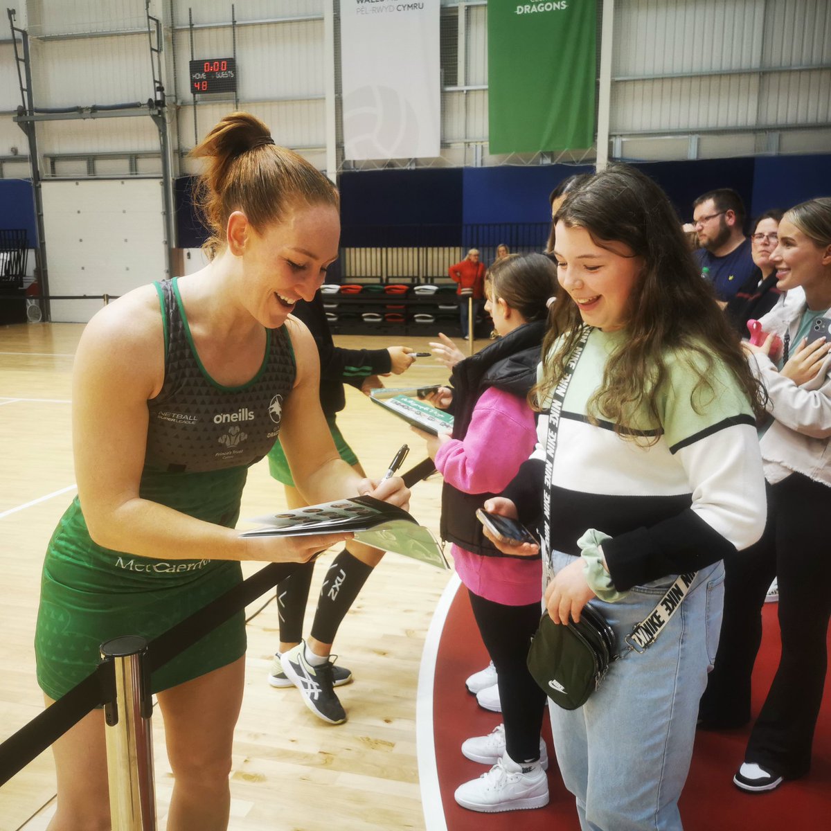 sian lewis tweet media