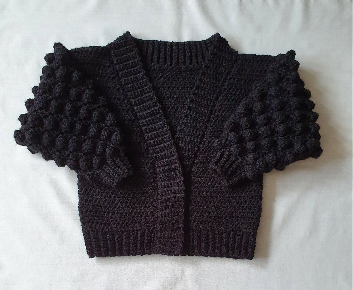 crochet_loops's tweet photo. ⚠️ Tenner Tuesday ⚠️
10% off throughout my etsy is still live until Thursday! 
✔️fully customisable
✔️ wide ranges of sizes and colours on multiple items 
✔️even custom requests! 
✔️free delivery- no minimum spend 🎉

https://t.co/UjySG2feiR

#alternative #EtsySocial #Ukcrafters https://t.co/uHY9qlSkwt