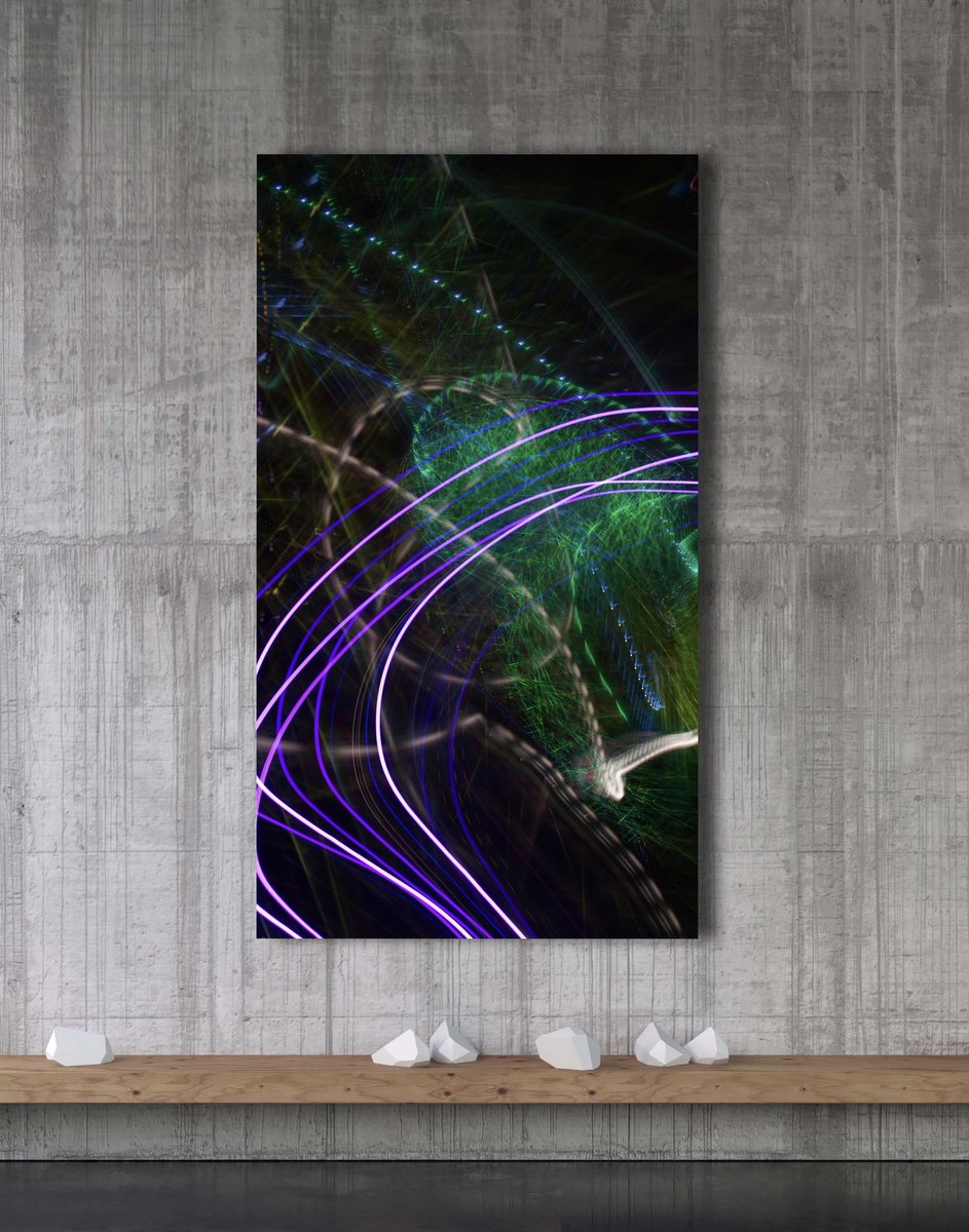 BorelliFilip's tweet photo. “Vibrant symphony”

Finding the right movement to express the synergy between light and sound.
This new piece was created as a reflection on the emotional journey that I experienced this by listening to Mozart’s Symphony No. 41 “Jupiter”.
#fbexplore #photography #abstractart https://t.co/eScWhpyzkk