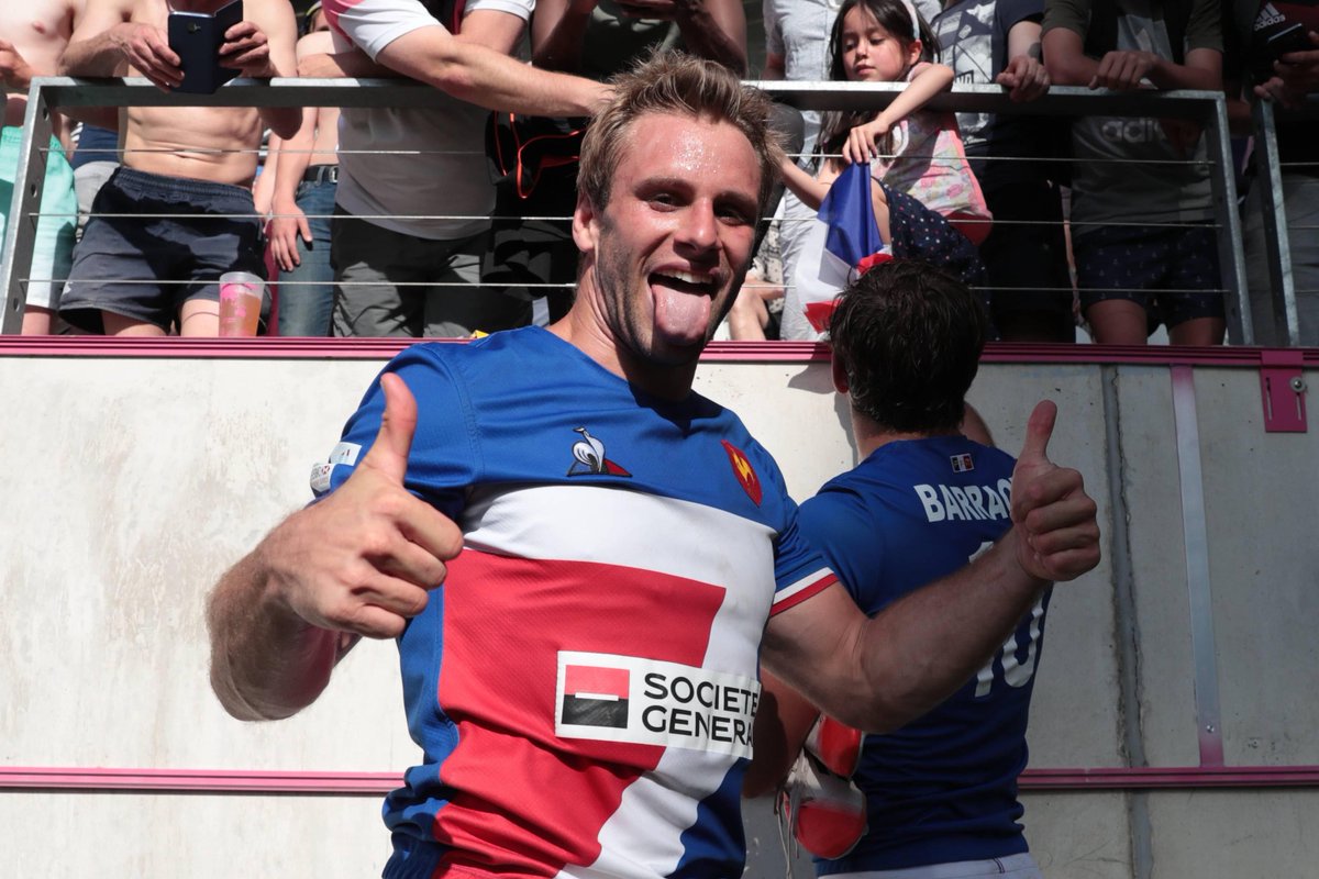 Quand c'est ton jouuuuuur🥳 <a href="/Marvin_Oconnor/">Marvin O'connor</a> bon anniversaire 🎉