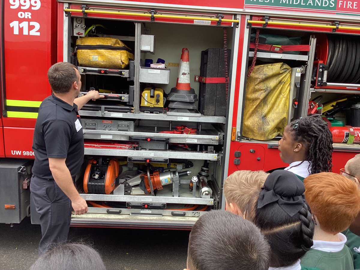 Yesterday, Year 4 were visited by firefighters from the local community fire station.  They delivered the SPARKS programme which aims to develop children's knowledge and understanding of fire safety.
#westmidlandsfireservice #FireSafety #pshe #community #SPARKS #STOPDROPROLL