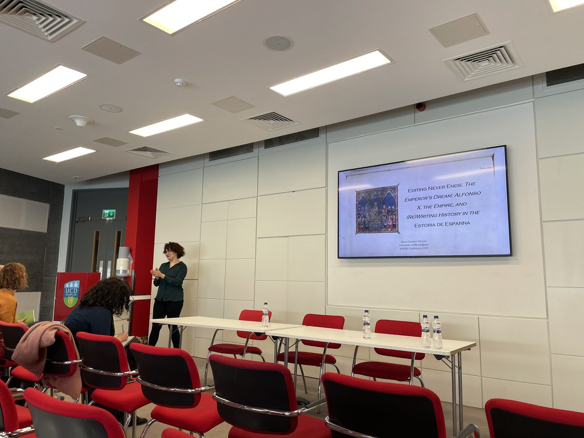Elena Caetano Álvarez kicks off day 2 at the #ahgbi discussing her prize winning book on Alfonso X.
@LCAHM_UoB <a href="/artsatbham/">College of Arts+Law</a> <a href="/ucddublin/">University College Dublin</a>
