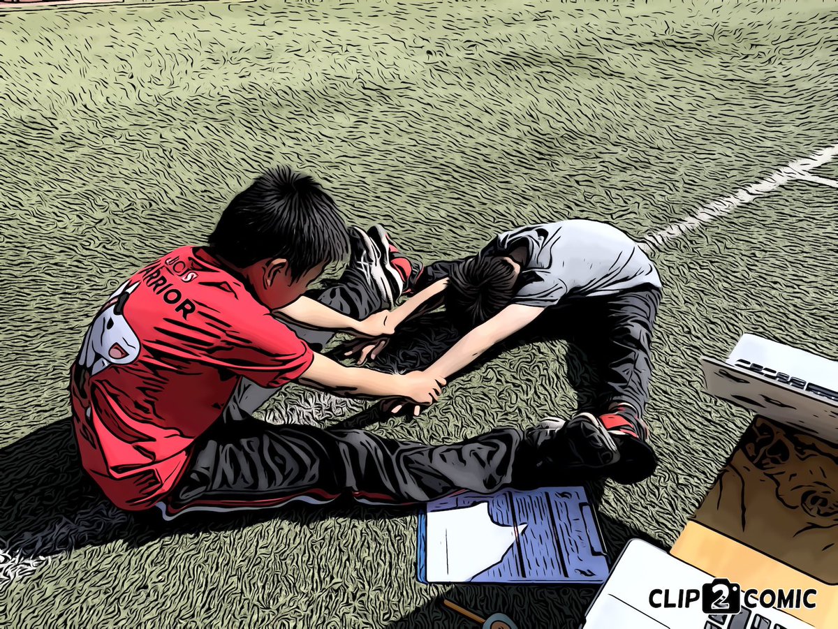 21physed's tweet image. Grade 4 #pyppe #physed #pyp Ss ran a great @BCISonline Warrior Fitness day. They ran #fitness tests and formed decisions on data gathered to design an exercise program for their client. G4 Ss were empowered w/ their learning as they trained G1-G10 students as well as adults! 🤩