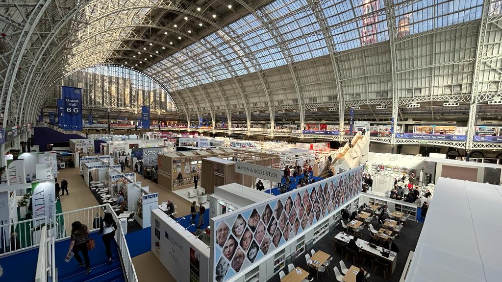 comprodls's tweet photo. Day -1
Great to be back at Olympia for #LBF23, Come and visit us at 3B39
Compro Technologies at #LBF23, Looking forward to discussing how to create fully flexible learning environments for content creators and publishers. https://t.co/AQXFH0cffb