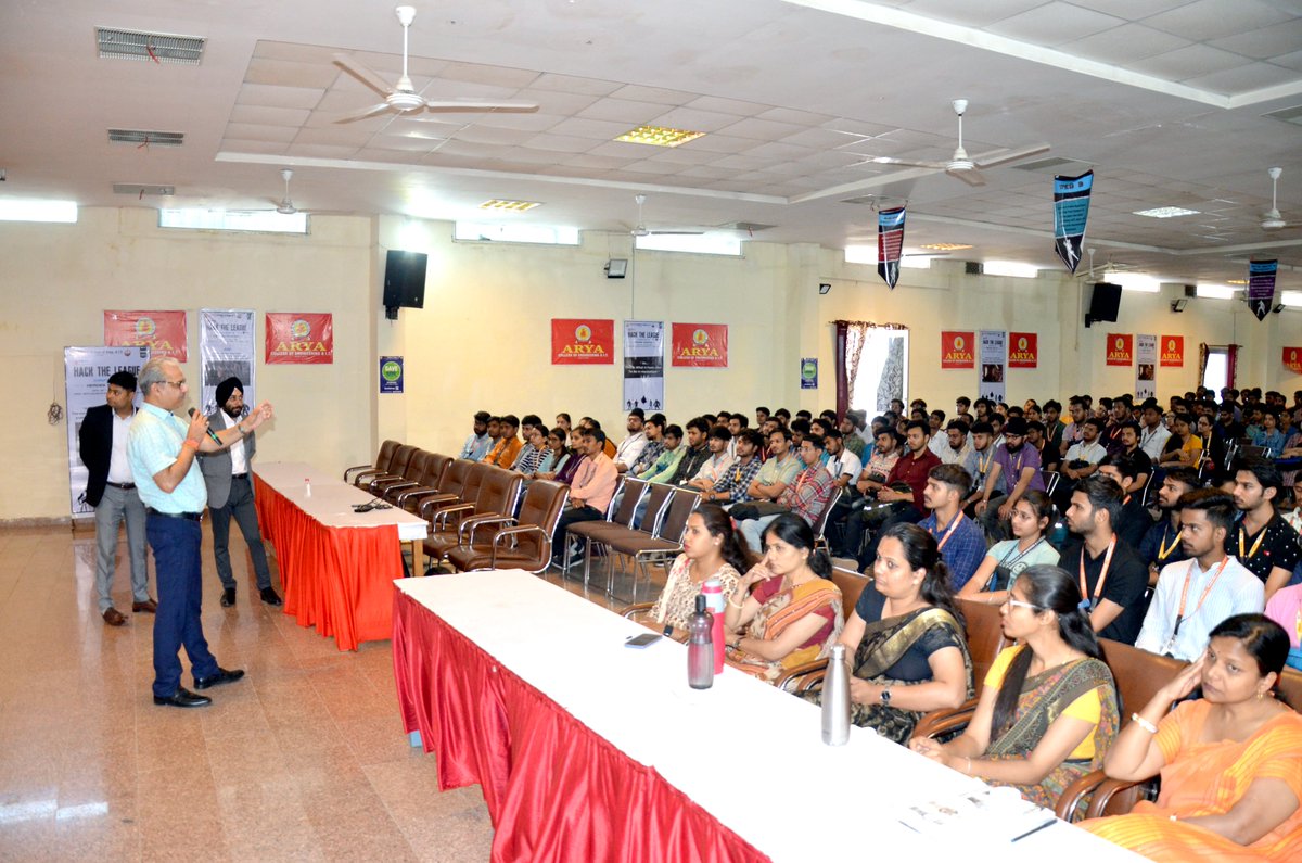 aryacolleges's tweet photo. #AryaCollege of #Engineering & IT, Jaipur Organized #CareerCounselling and #GuidanceSession on Prepare for the #FutureJobMarket with AMCAT. This Session was delivered by Mr Jasmeet Singh Sethi, Assistant Vice President, Aspiring Minds - SHL.
#ACEIT #Arya1stoldcampus #BTech https://t.co/HIYVqFo65q