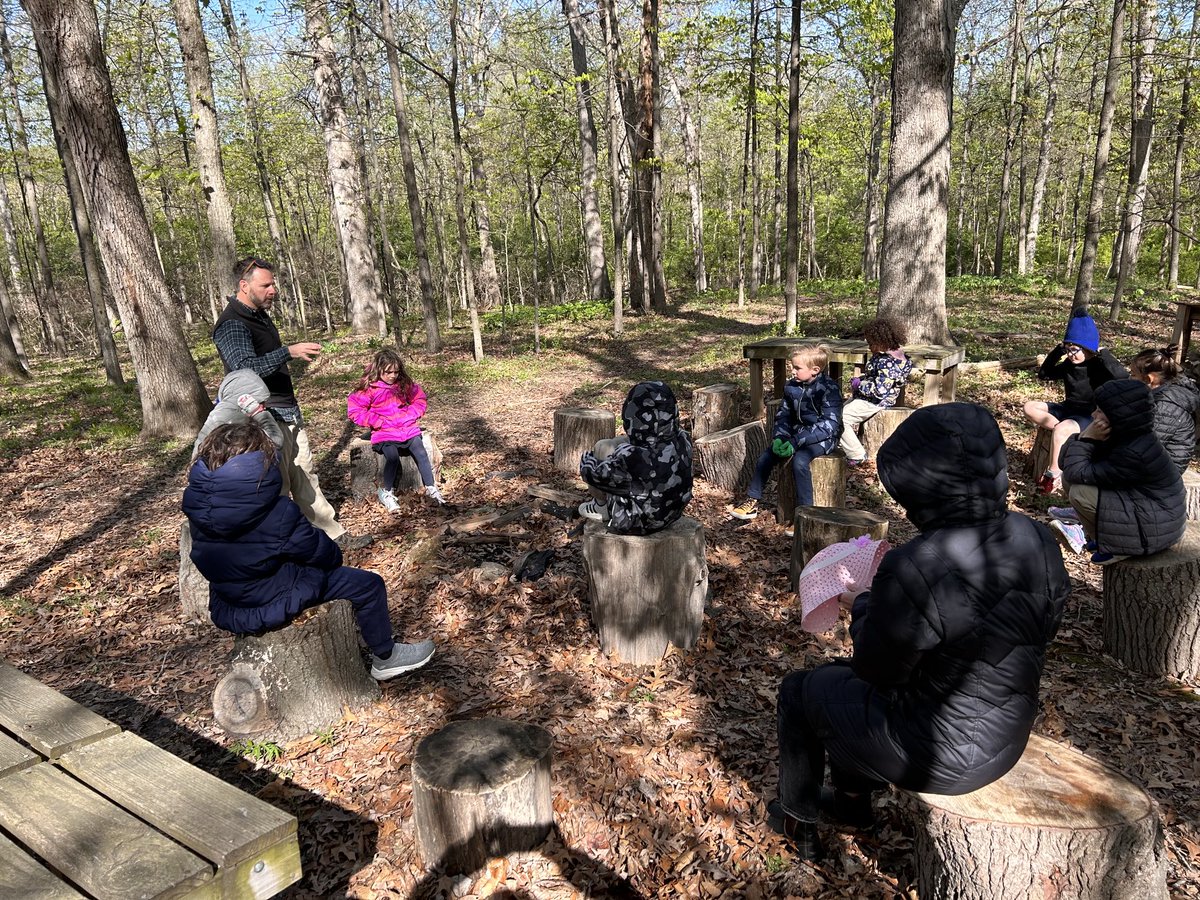 PrinOutdoorEd's tweet photo. 1st graders @PrincipiaSchool are preparing for a simulation where they'll be city planners.  Part of that is considering green space, so we toured parts of our beautiful 360-acre campus to gain some perspective.

#handsonlearning
#outdooreducation
#outdoorlearning https://t.co/4N9SRSfS6e