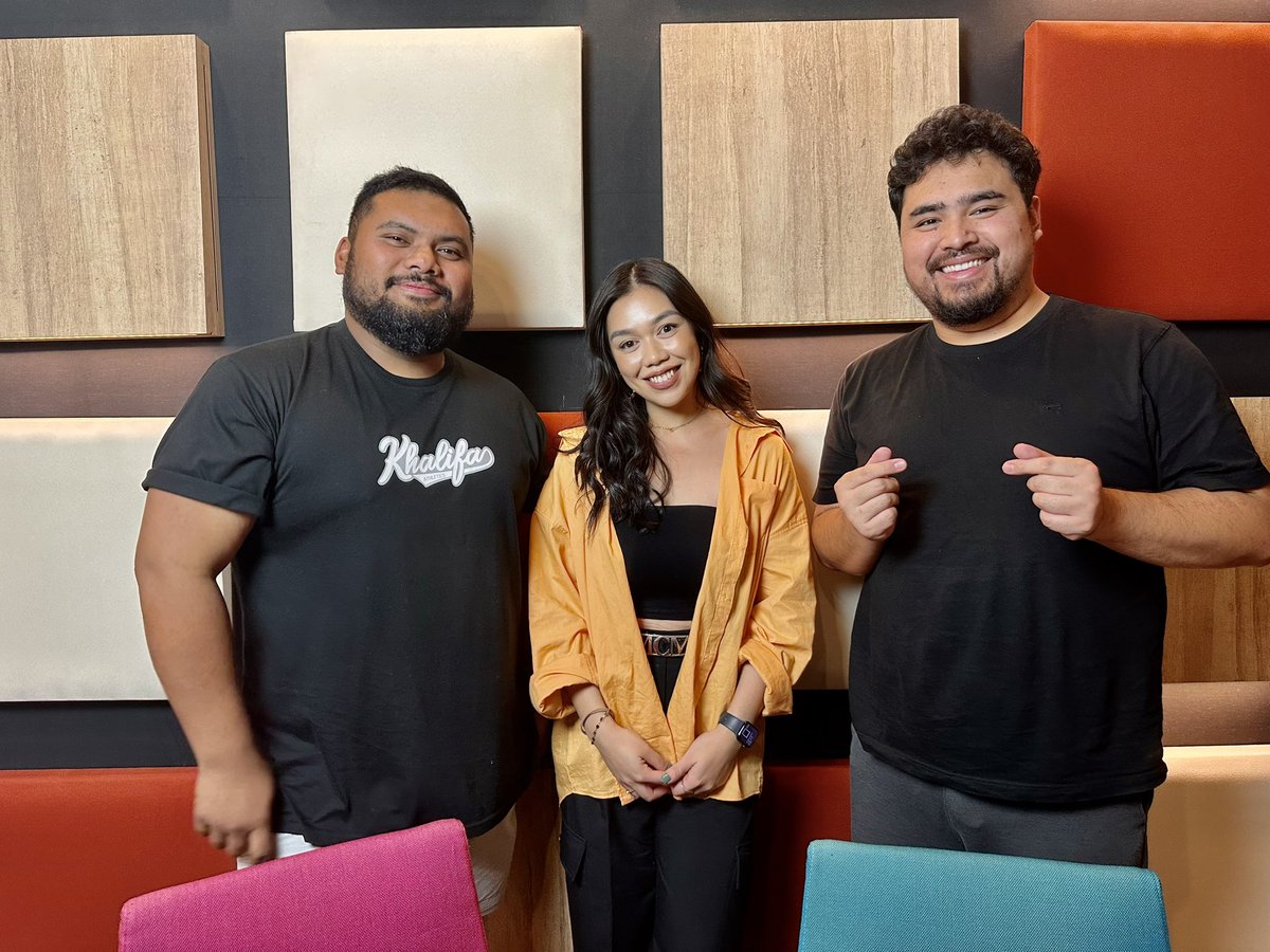 rofinizainal's tweet image. Had a great time chatting to these two on the Brunch Club on #progresif media yesterday! Thanks for having me guys! 🙏🏻✨