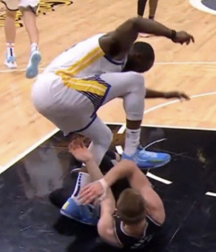 philip lewis tweet media