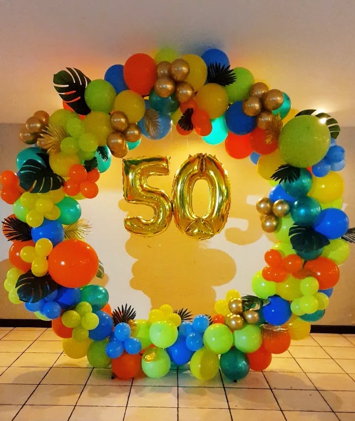 magic_hats_'s tweet photo. Tropical Party Theme🌴
Arco de globos
#HaciendoMagia #LaMagiaDeLosMomentos
#MagicHats #Party #Tropical #Decoration #Balloons https://t.co/4MA2cdKQh2