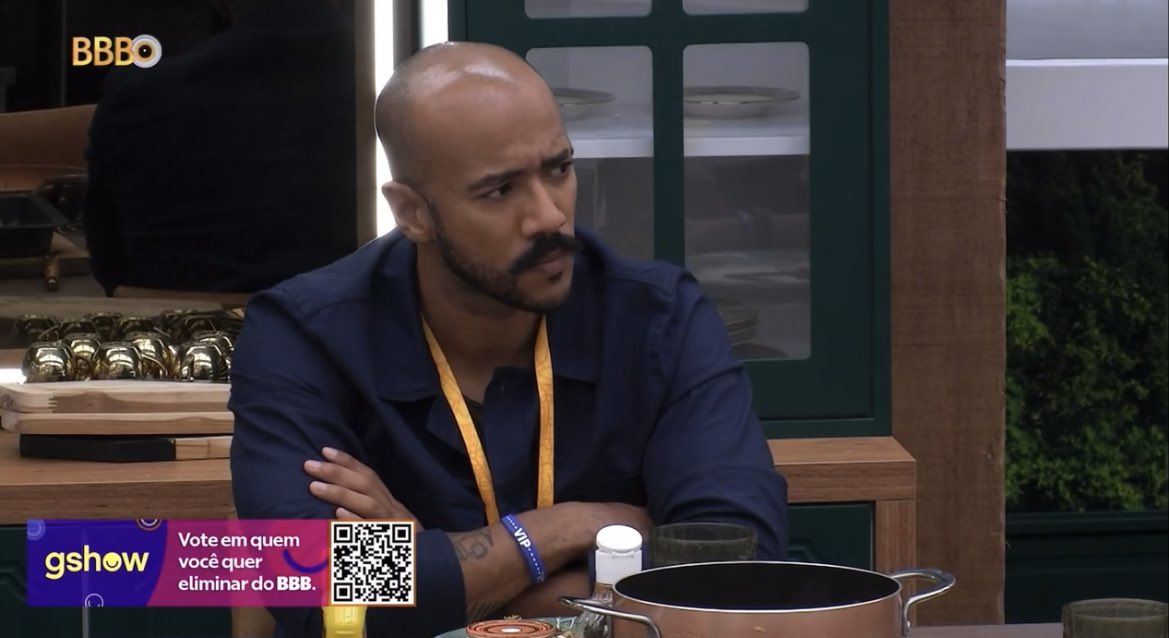 eitarickcamargo's tweet image. "Eu poderia ter ficado 3 meses sem fazer nada mas eu escolhi jogar. Brasil, dói muito. Posso sair pra uma pessoa que não jogou e só somou votos. Eu posso sair pra uma pessoa que já saiu do programa e voltou. Dói muito, na moral!” 💔