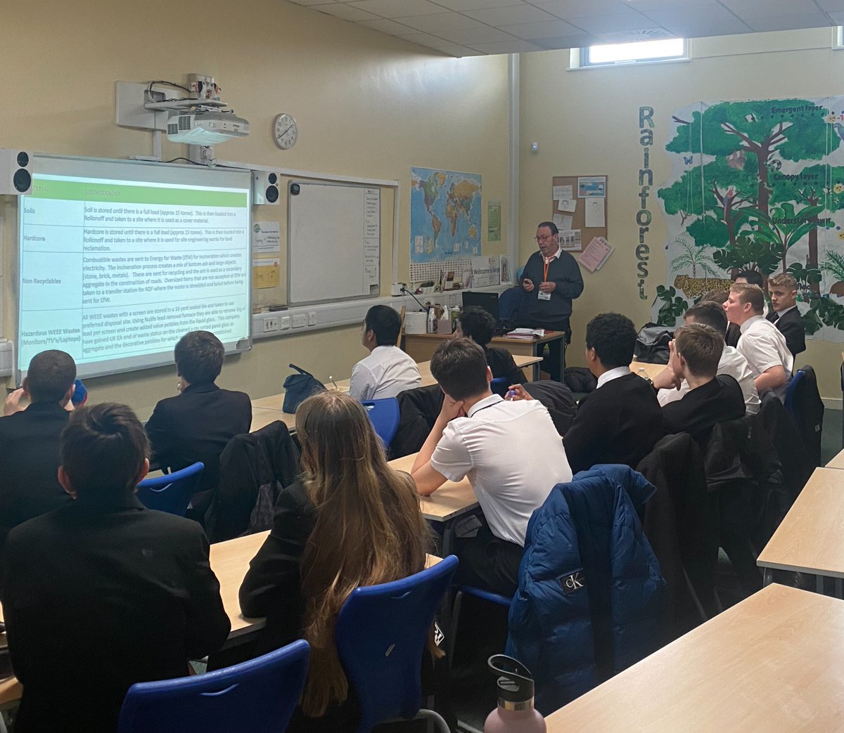 #DidYouKnow that April 22nd is #EarthDay and we are raising awareness this week for this by putting a focus on our #Environment Noel, guest speaker from #Ahern spoke to our students about his company deals with waste. #Eco #EcoCommittee #KingJohn #KingJohnSchool #KJS #Zenith