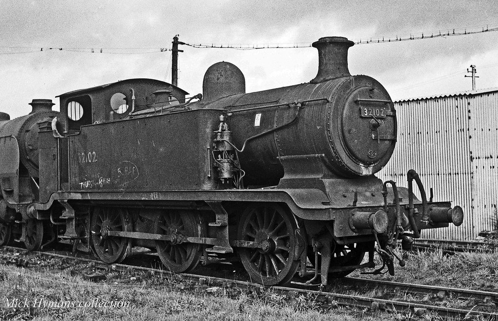 CannonConye's tweet image. Maybe not all of the E2's were broken up. Maybe there's at least one or a few still rusting away at a scrap yard prayong for someone to buy them and have them restored. 
#Thomasthetankengine #Thomasandfriends #E2tankengine  
anistr.com/m/-/galleries/…