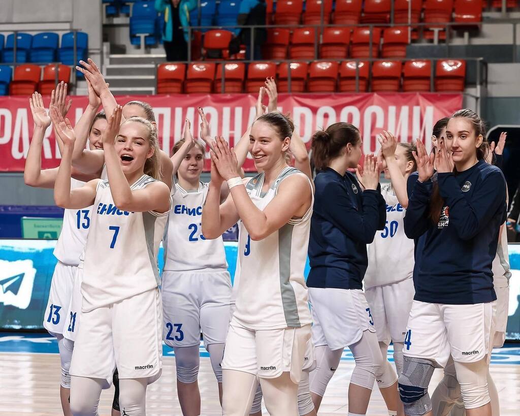 BC_Enisey's tweet photo. Друзья, ждём сегодня всех на заключительном домашнем матче сезона-22/23 женской команды! 🤗

18 апреля 
ЖК Енисей – НИКА
«Арена.Север», 19:00 крск
🎫 БИЛЕТЫ по ссылке в шапке профиля
📍Касса «Арена.Север» (ул.9 мая, 74) работает с 11:00 до 21:00

Напоми… https://t.co/8r8kVH6oEY https://t.co/PpossPCHEM