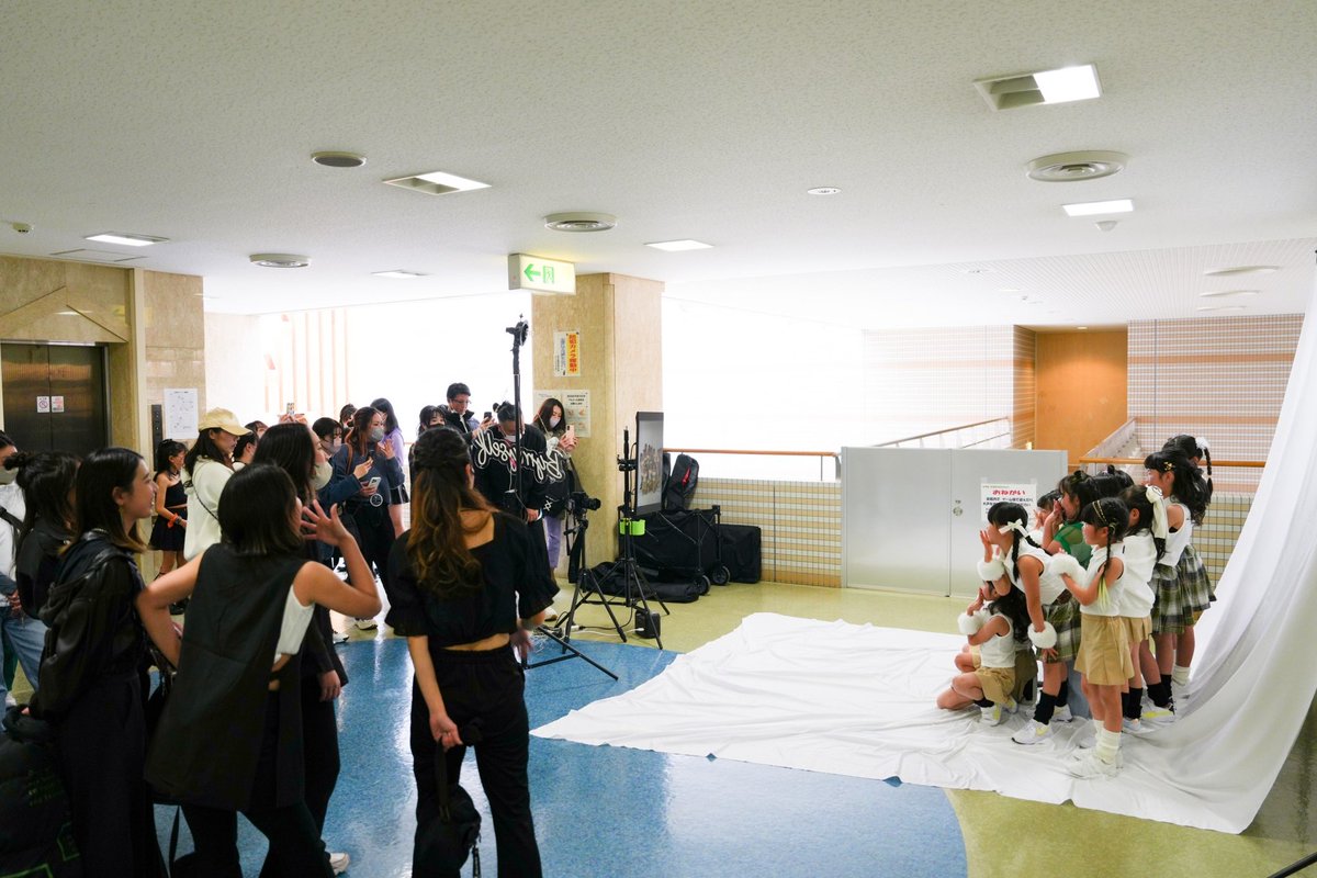 出張撮影のスペースは縦横各3m以上を推奨していますがそれより狭くても広くても大丈夫です。