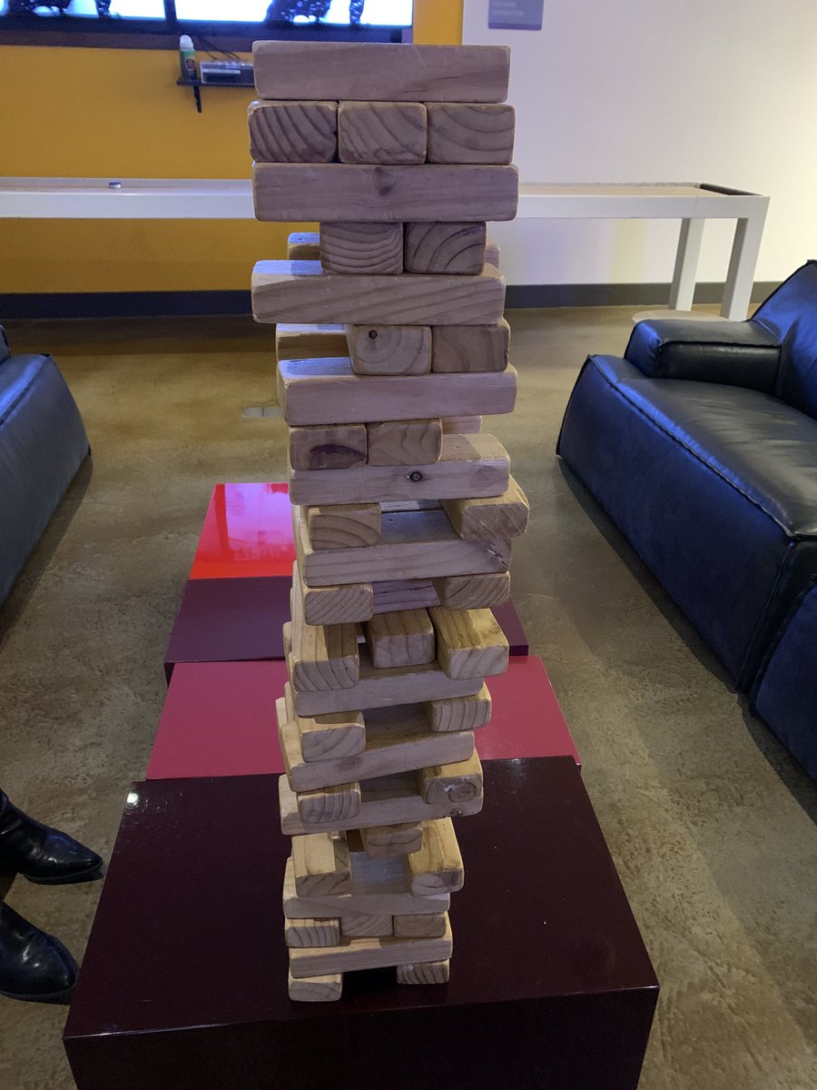 Ana María Bisbé York #PowerBIWomen tweet media