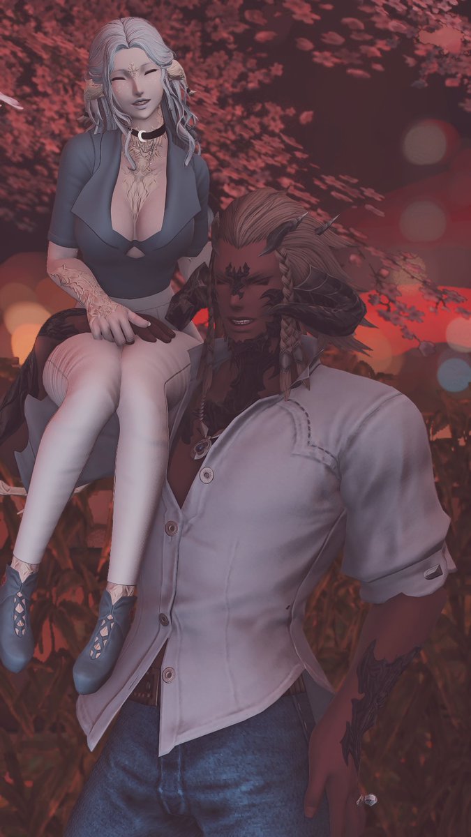 nyxieffxiv's tweet photo. my favorite happy couple 💙❤️

#GPOSERS #Au_Ra #EorzeaPhotos #HTLH #ReShade https://t.co/QRv1myk7H9