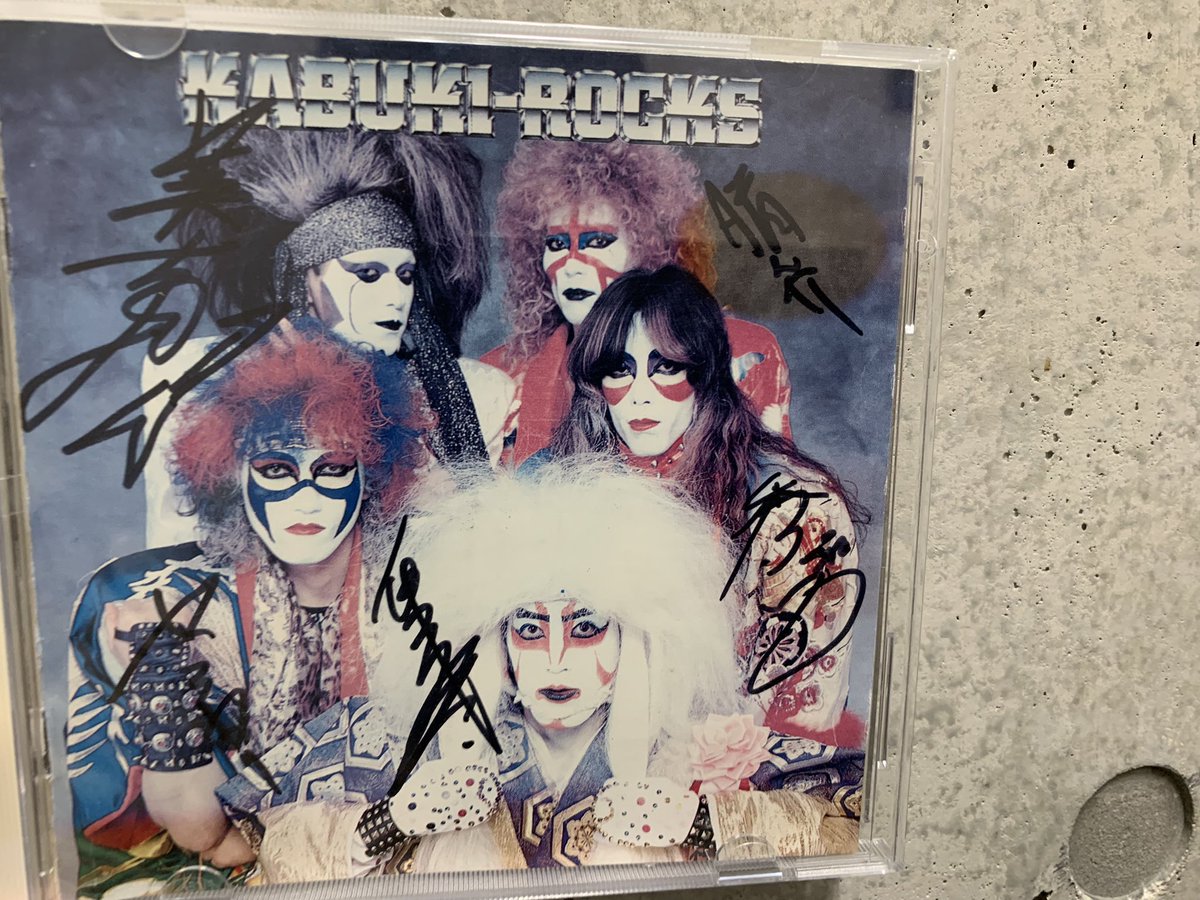全メンバーのサイン入りCD です #カブキロックス