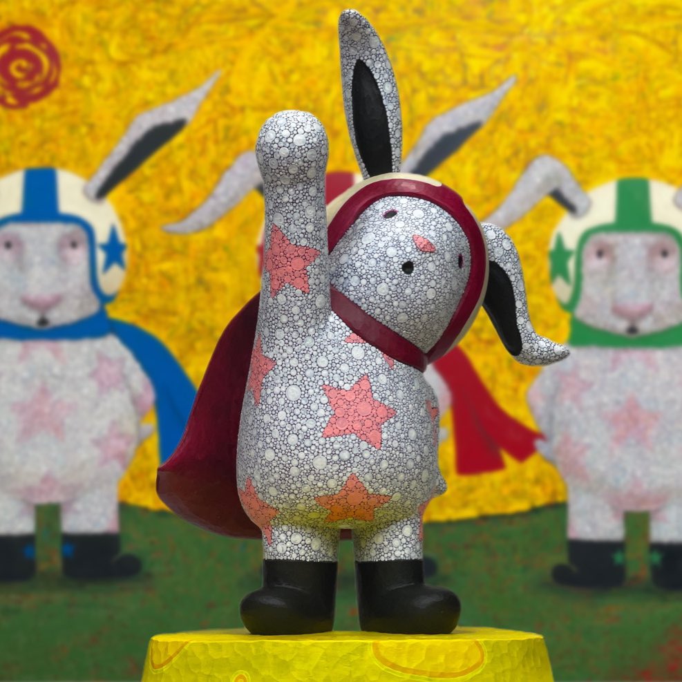 nutsart's tweet photo. ★ 高野マナブ個展 開催中 ★

会場: ギャラリー尾形
　福岡市中央区赤坂2-4-3
　シャトレ赤坂2Ｆ
　tel. 092-713-1835

会期中  〜4月23日（日）

本展はウサギ10周年+卯年の記念展✨
新作絵画に加え 加筆した大作 立体作品などなどバラエティーに富んだ作品を展示中
ぜひ足をお運び ご高覧ください🐰 https://t.co/QjtBM0cSSU
