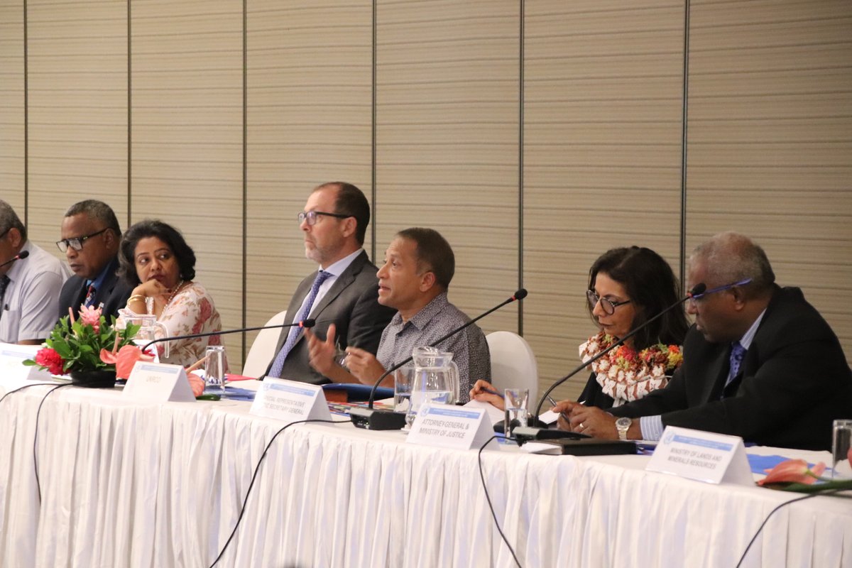 Great to jointly host a roundtable w/@FijiGovernment today on ending #ViolenceAgainstChildren. Opened by UNSG Special Rep on #VAC, Dr Najat M'jid & Fiji AG, Hon. Siromi Turaga, stakeholders key identified actions to maximize the value of investments & programs to end #VAC.