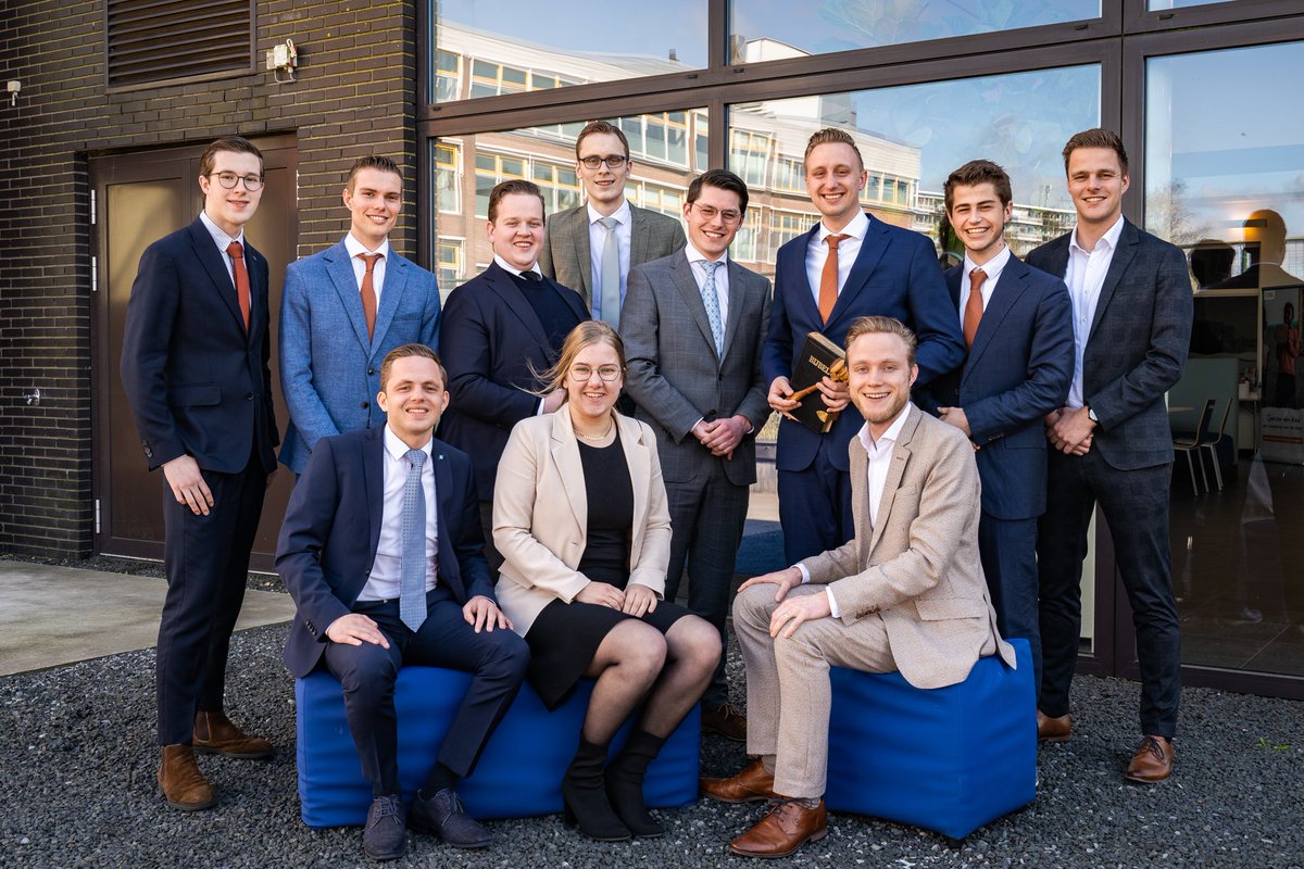 Gerbrand van Hoef tweet media