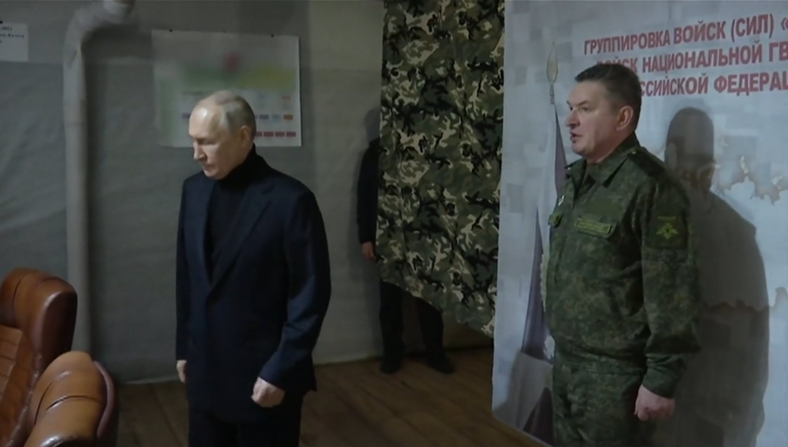 Ft-_V8faIAM3v-m?format=jpg&name=4096x409