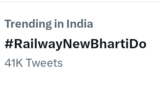 HqNrmu's tweet photo. रुखना नही है, थकना नहीं !!
@AshwiniVaishnaw जी #RailwayNewBhartiDo युवाओं की सुनो पुकार !! @RailMinIndia https://t.co/RP2GNknVUt