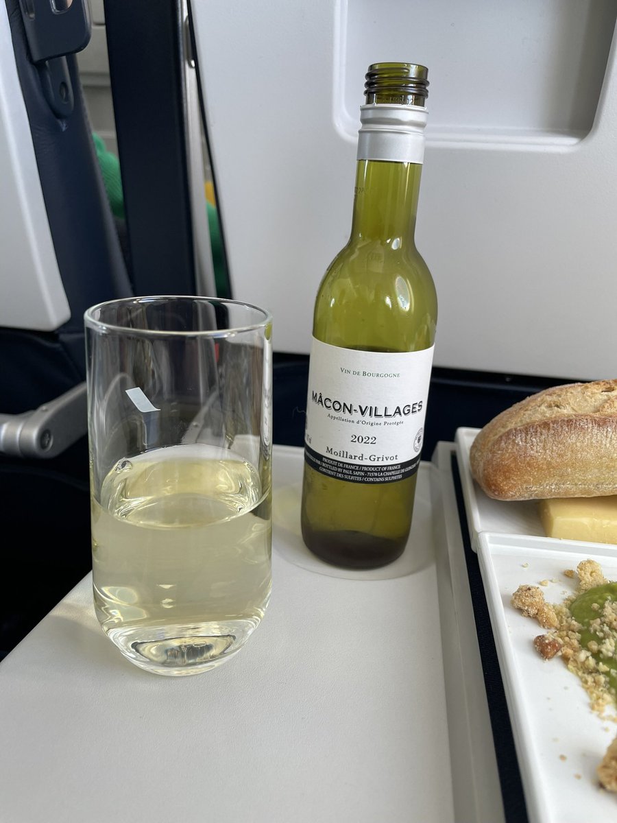 flywithavgeek tweet picture