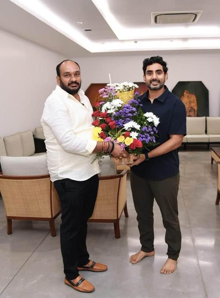 _TY_Official_'s tweet photo. తెలుగుదేశం పార్టీకి నిత్యం తన గళాన్ని వినిపిస్తూ,యువతకు అండగా నిలిచి అలుపెరుగని పోరాటం చేస్తున్న రాష్ట్ర తెలుగు యువత అధికార ప్రతినిధి Dr.కనగాల మధుసూదన్ ప్రసాద్ గారికి జన్మదిన శుభాకాంక్షలు. భగవంతుడు మీకు సంపూర్ణ ఆయురారోగ్యాలను,ఆనంద ఐశ్వర్యాలను ప్రసాదించాలని మనసారా కోరుకుంటున్నాను. https://t.co/a2khZYOWka