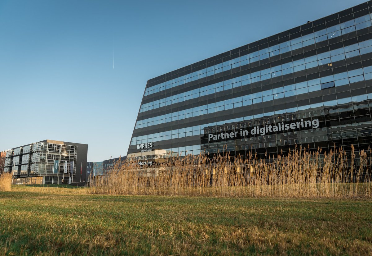 IMPRES | Online Impact tweet media