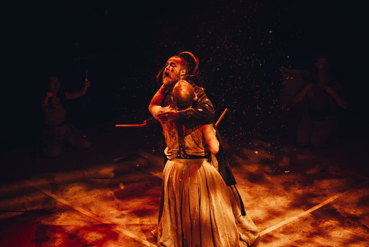 YorkShakes's tweet photo. #ESFN and #YISF are pleased to present @FlabbergastT 's visceral and eloquent retelling of
#Shakespeare’s Macbeth. Chosen for the #Shakesphere project 2023, see it in #York - 26 April, 8pm only - as part of their international tour!
Tix: https://t.co/OrSnV4YZCu £5-£10 https://t.co/bfcxbrhofc