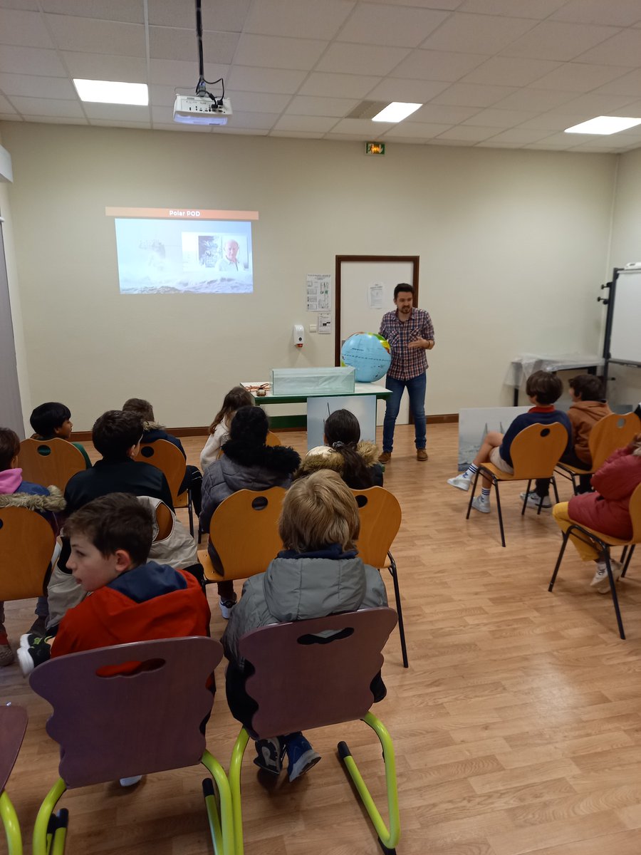 decool_michael's tweet image. Un très grand plaisir d&apos;accueillir dans le #comminges le Polarpidibus. Un plaisir partagé par les écoles de notre réseau @DSDEN31 @eddtoulouse