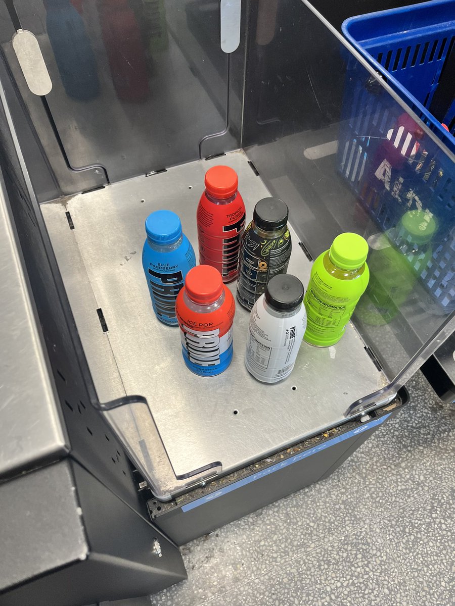 debrina_1's tweet photo. @prime_tracker Aldi upminster had all flavours https://t.co/BaW3guBwUD