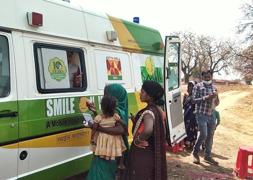 smilefoundation's tweet image. The Smile on Wheels project is reaching out to approximately 17,000 people in a year in 10 rural villages of Singrauli district, Madhya Pradesh.

Visit smilefoundationindia.org/health to know more about our efforts on the ground.

#HealthCannotWait #SmileOnWheels