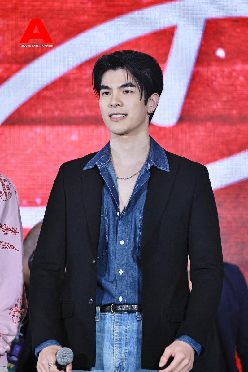around_ent's tweet photo. มาย-ภาคภูมิ กับ บทบาทใหม่  ในฐานะ พิธีกรรายการ กับออริจินัลเรียลลิตี้ “The Hidden Character” เรียลลิตี้แรกจากค่าย Be On Cloud

#iQIYIAsiaPressDay
#TheHiddenCharacter #BeOnCloud
#THCBOC_presscon
#MilePhakphum https://t.co/1VPEWolG9t